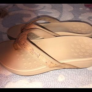 Vionic cork strap sandals